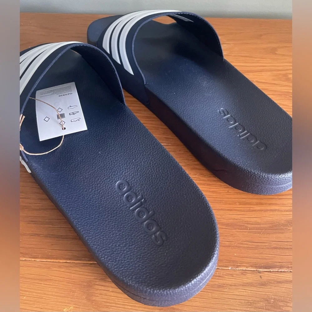 adidas Adilette Men’s Striped Slides Size 12 Three Stripes Casual Resortwear NEW